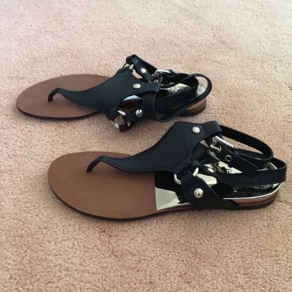 VINCE CAMUTO Adalina Ankle Strap Sandals genuine leather.Never worn. - Picture 3 of 5
